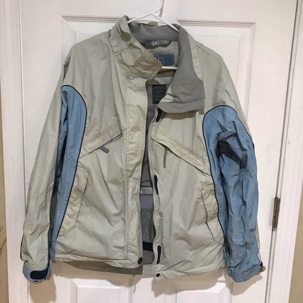 Snow jacket
